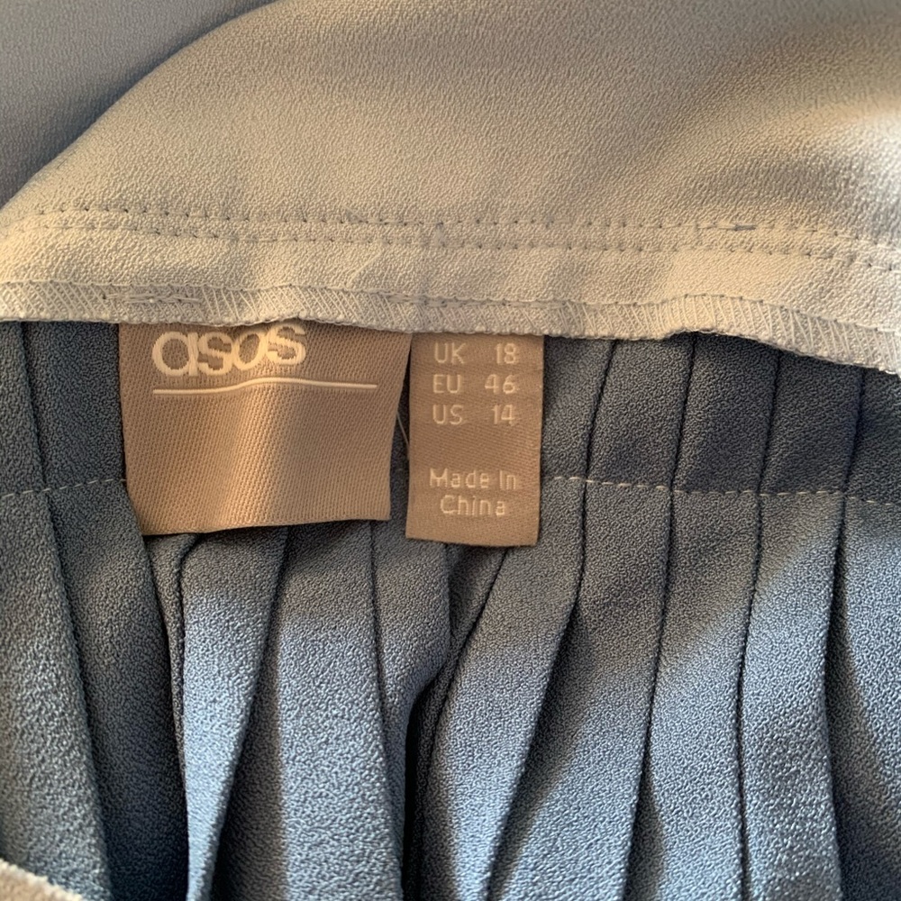 ASOS Long Pleated Dress - Picture 5 of 5
